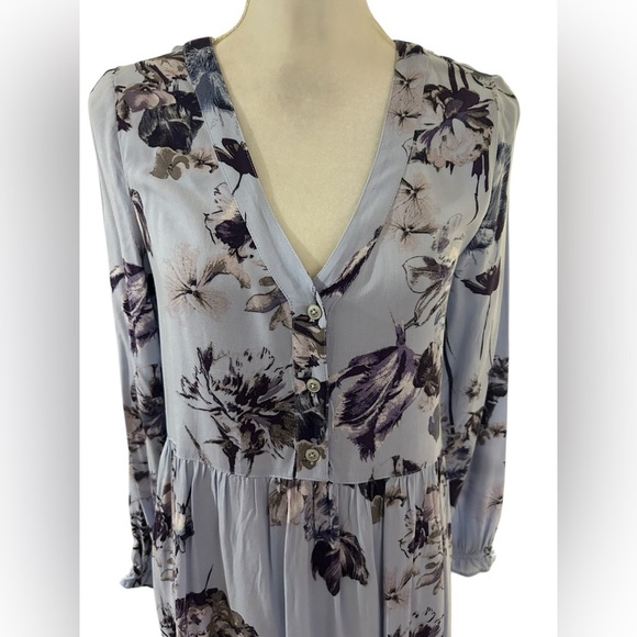 Susina Floral V-Neck Midi Dress in Purple Size XS - Picture 3 of 10